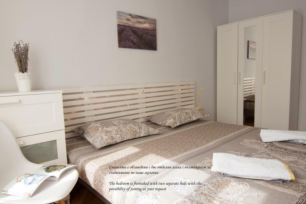 Photo Art Apartment Бургас Екстериор снимка